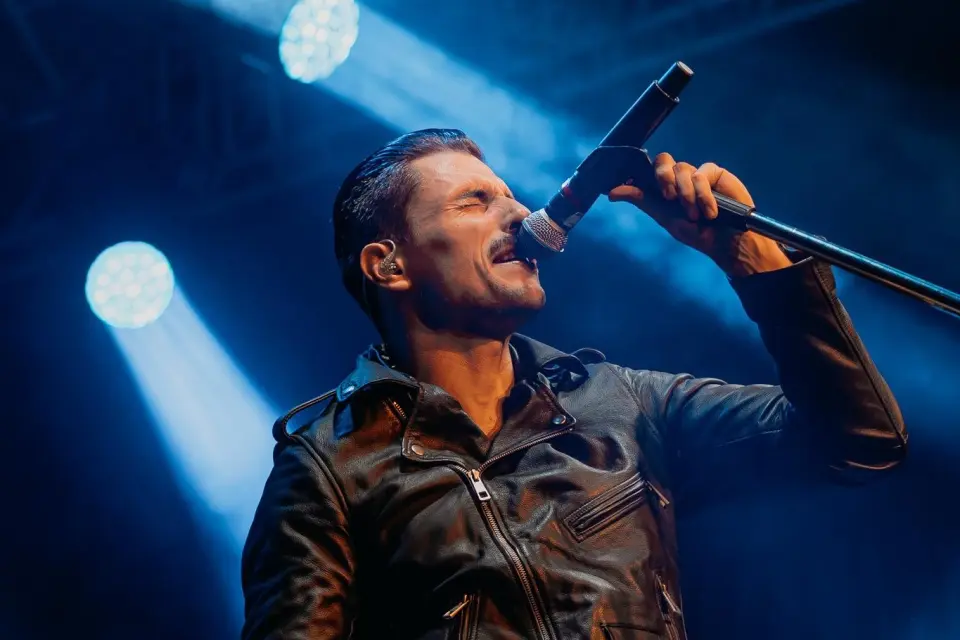The Music of Queen Live